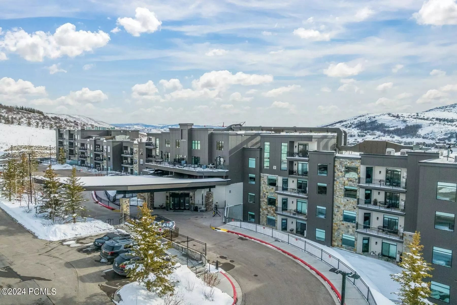 Balcony view of the Wasatch Mountains from a Black Rock Mountain Resort condo, perfect for Deer Valley skiing.