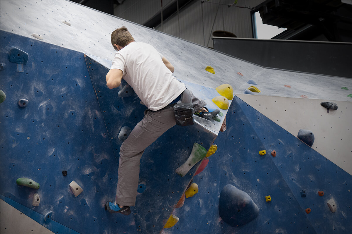 Full view of 3rd Rock Ramblas pants in Yosemite color, demonstrating the neutral gray tone.