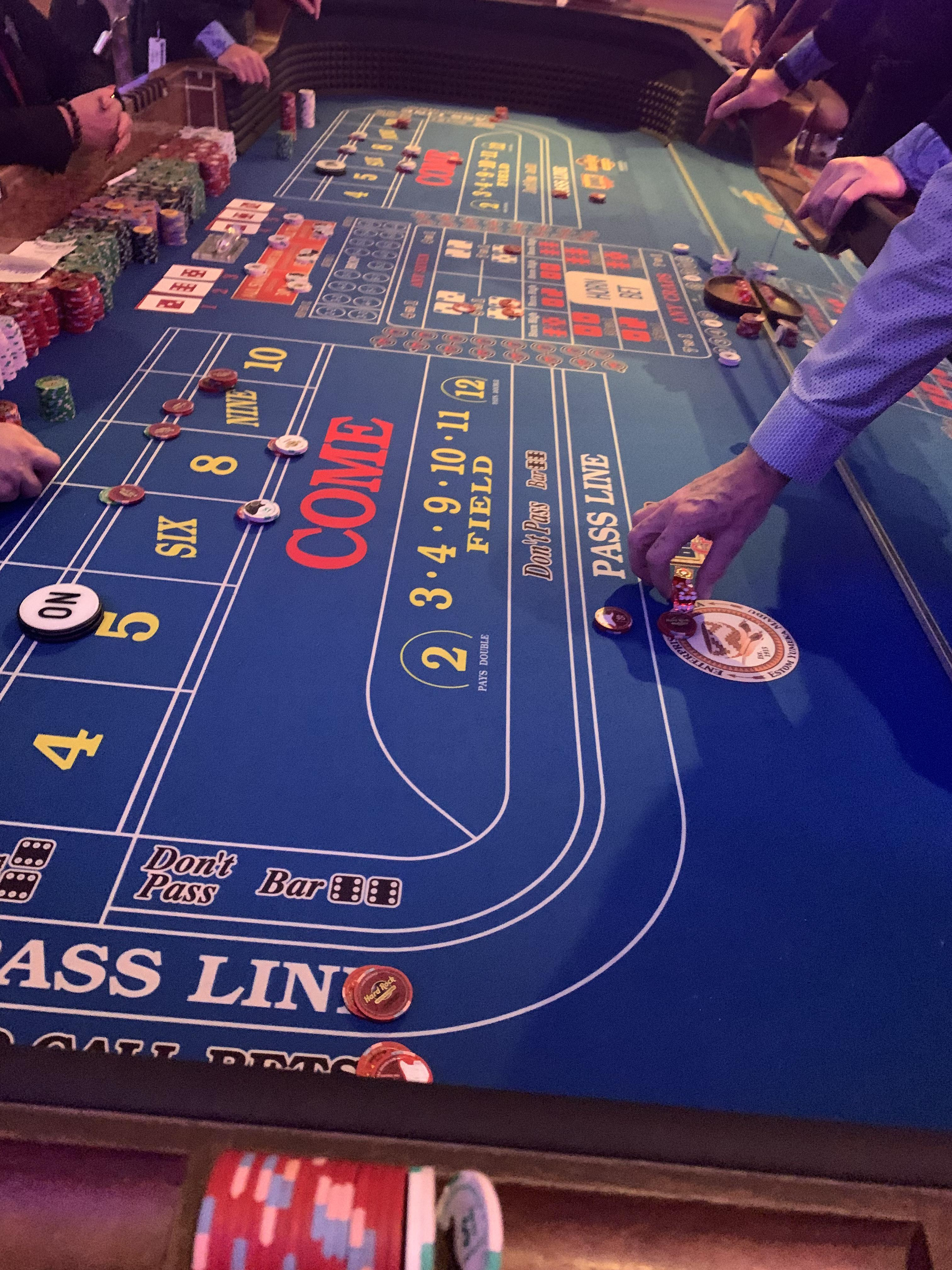 Center Bar at Hard Rock Sacramento, featuring video poker machines and a lively atmosphere