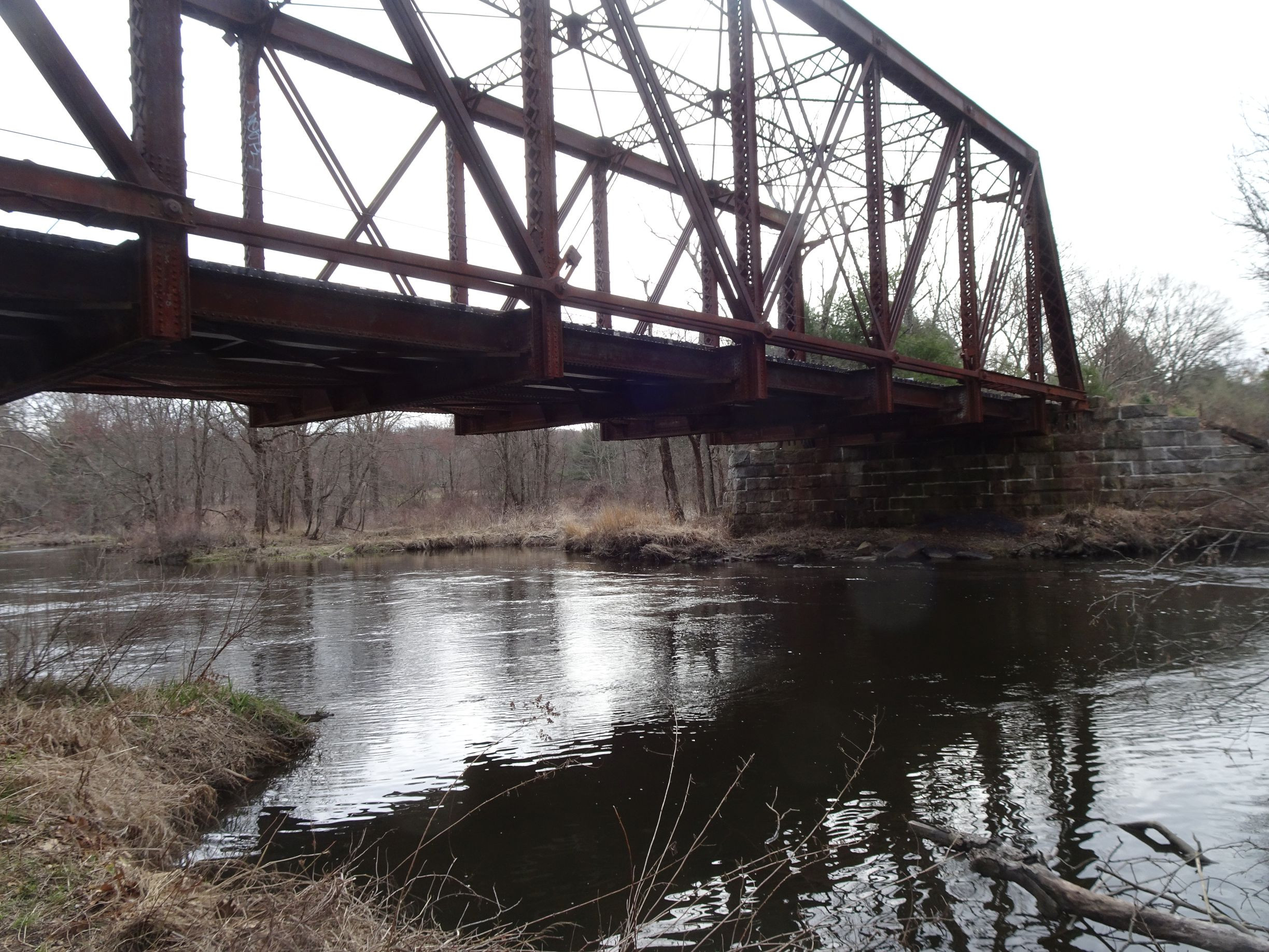 Railroad bridge over the Blackstone River