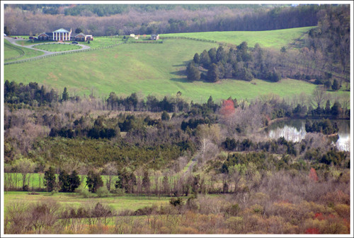 Expansive view of Fort Valley from Buzzard Rock