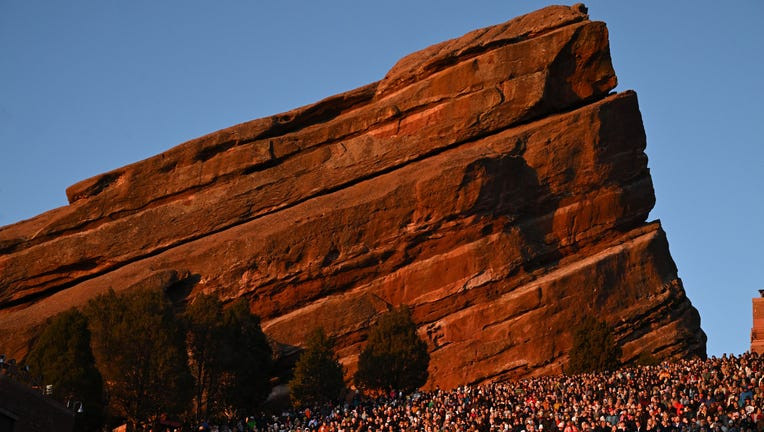 Red Rocks Amphitheatre Ship Rock Formation UFO Sighting