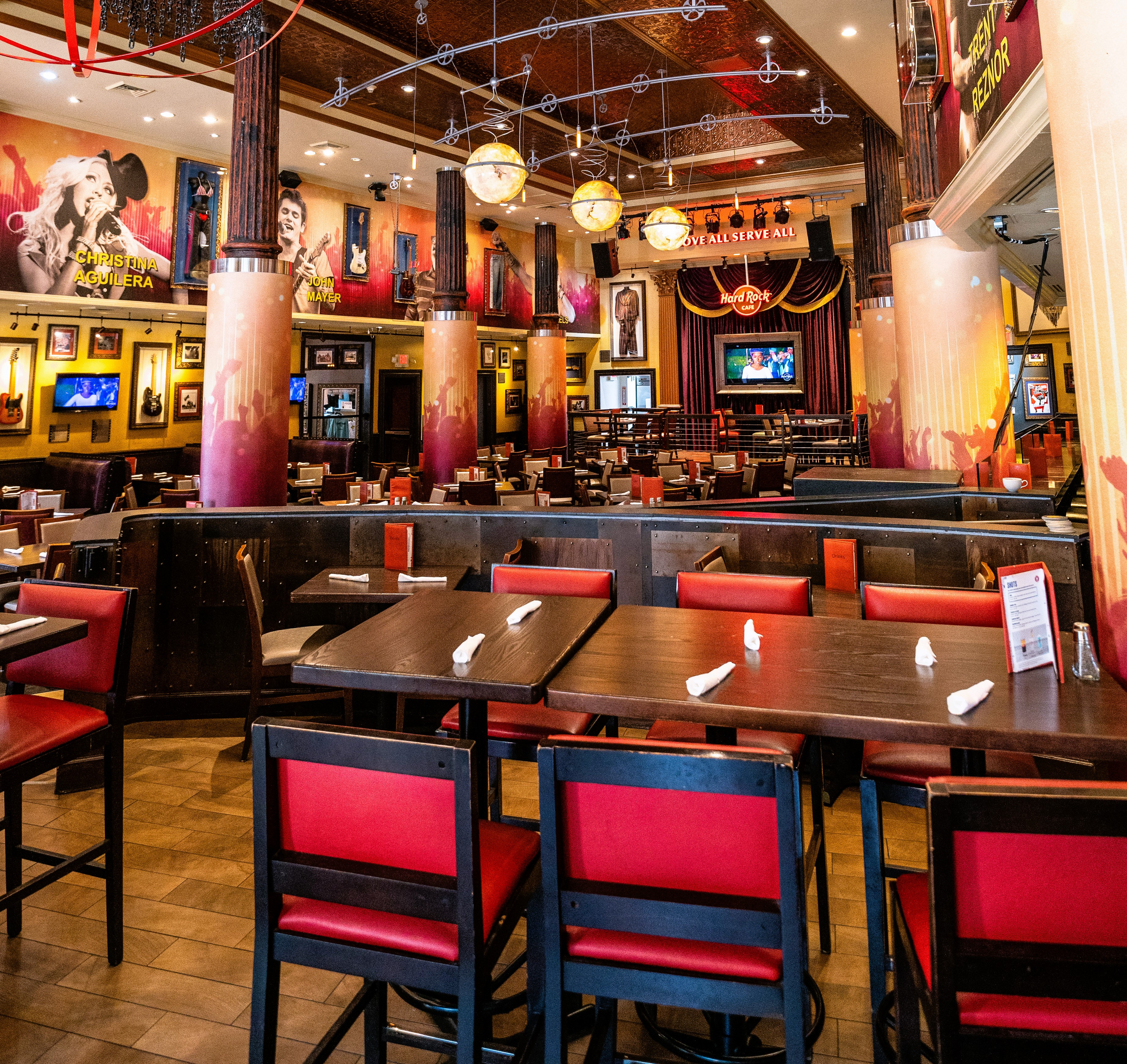 alt text: Hard Rock Cafe Philadelphia happy hour menu featuring drinks and appetizers.