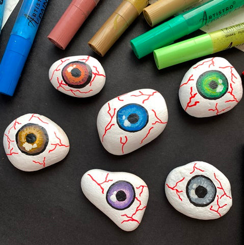 Snake Eyes Rock Painting Ideas for Creepy Halloween