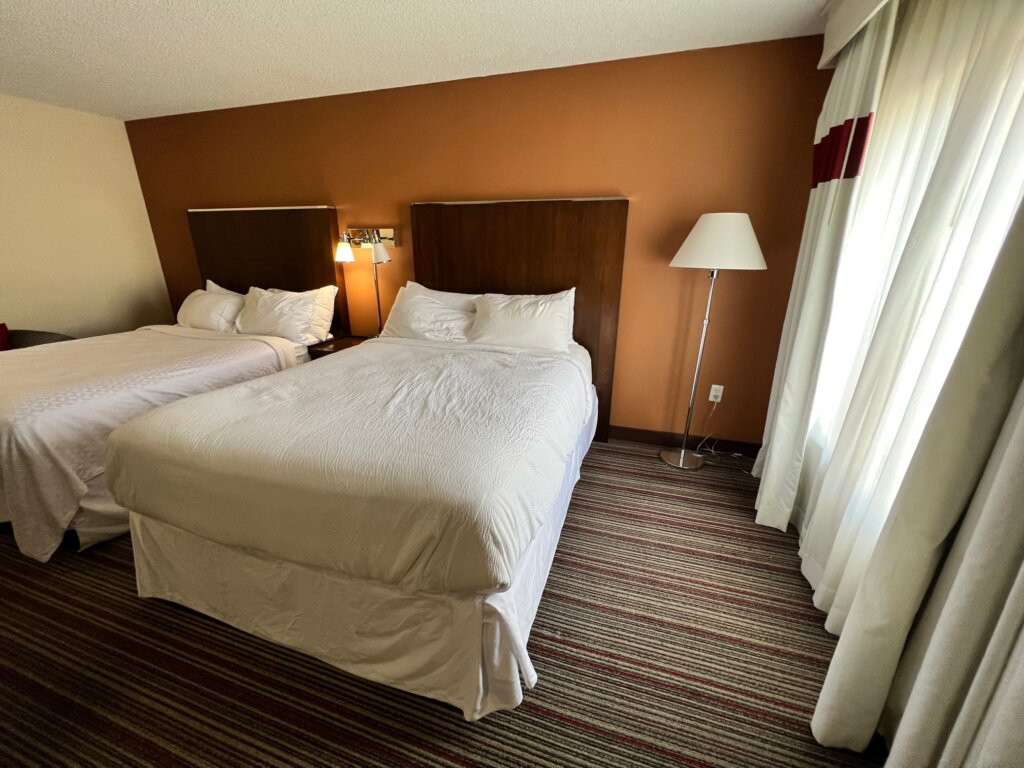 Wheelchair accessible hotel room at Four Points by Sheraton Bentonville