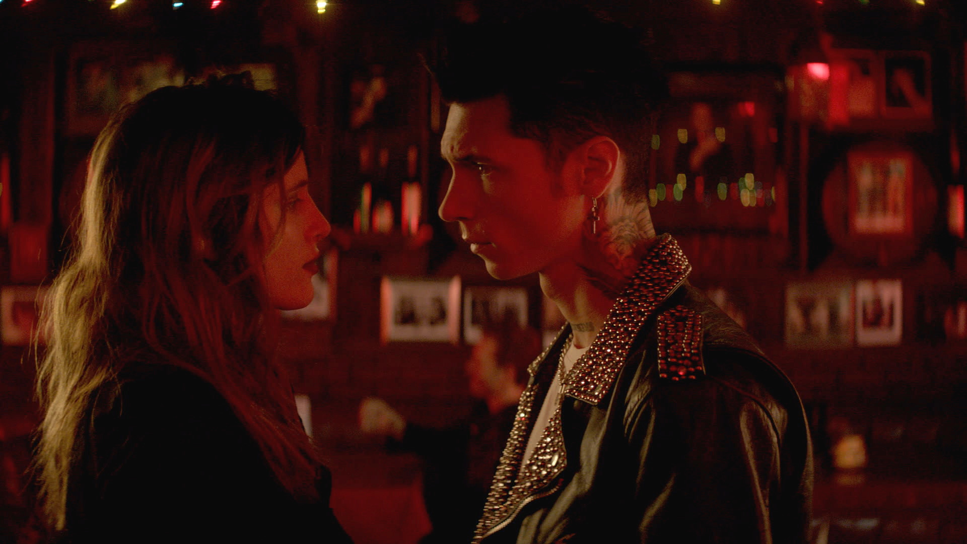 Bella Thorne as Lily Mayflower and Andy Biersack as Johnny Faust in Paradise City