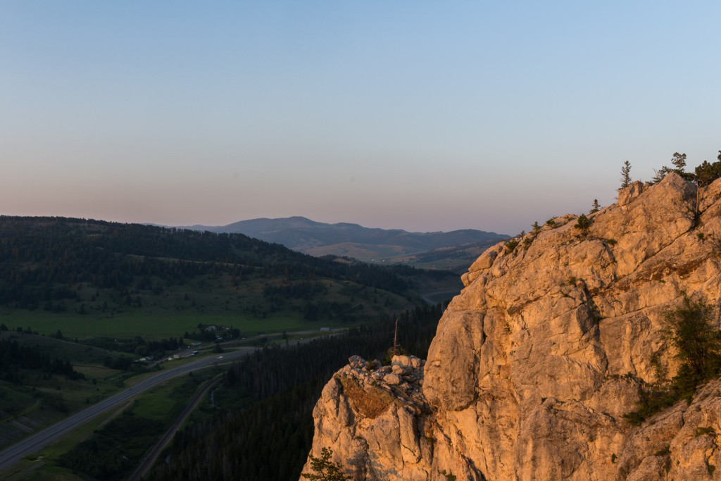 The view looking south from the Frog Rock overlook towards Bozeman Pass.