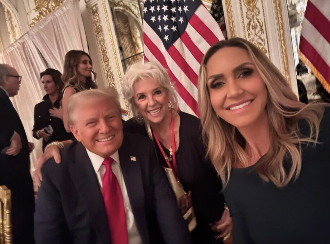 Paula Deen posing with Donald Trump