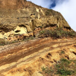 Rust stains on rocks before cleaning