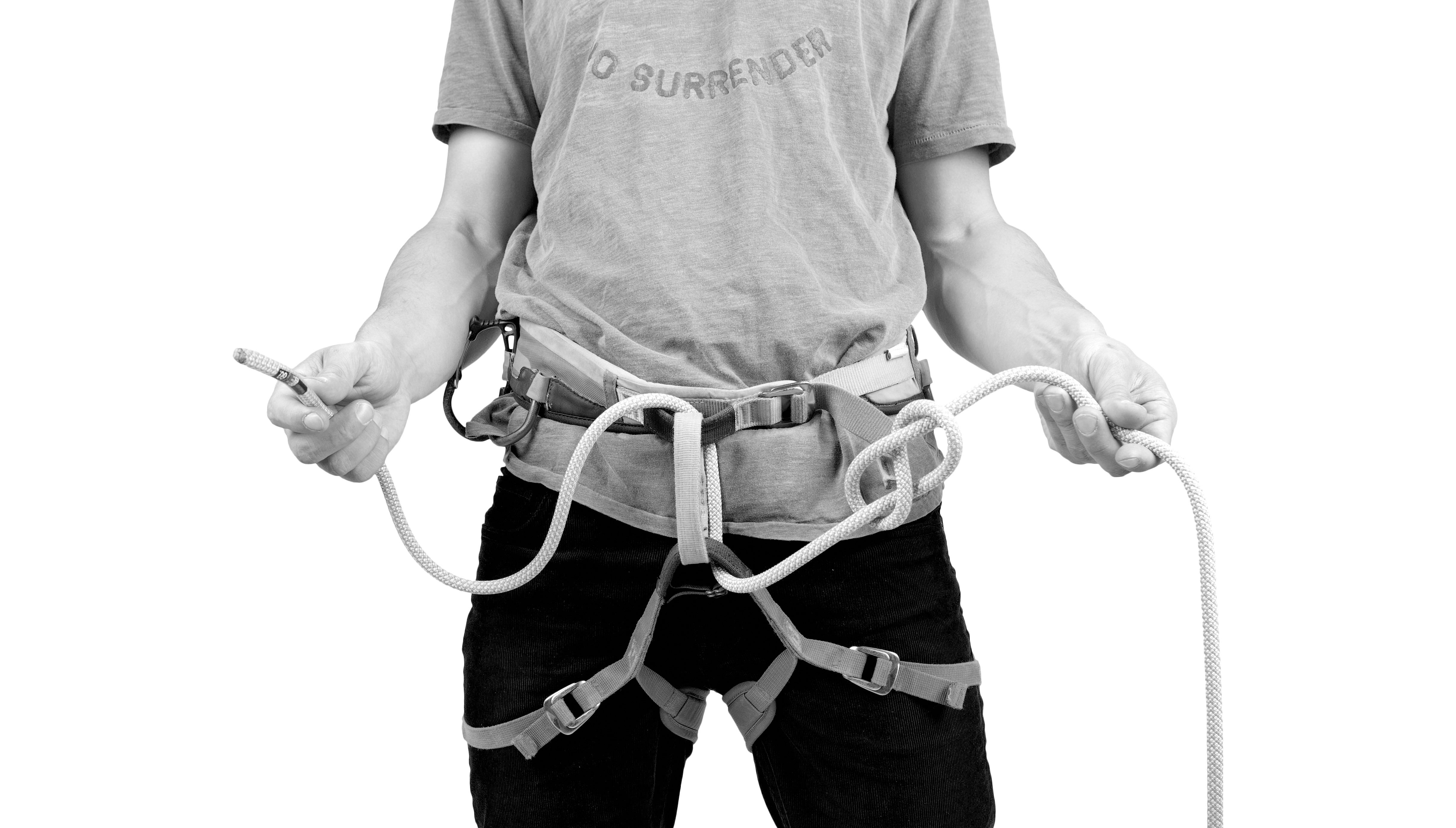 Threading rope through harness