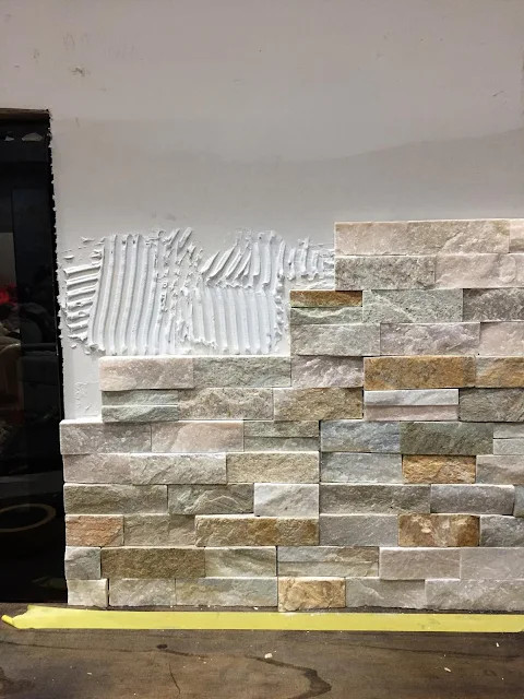 Cleaning rock tile wall