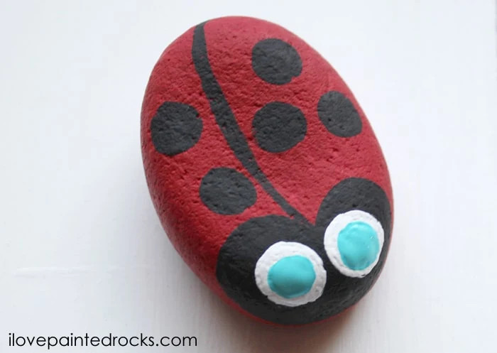 How to make a ladybug painted rock for kindness rocks project