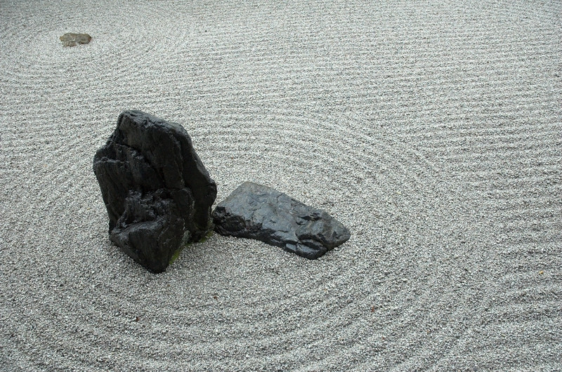 Japanese Garden Gravel Ripple creates a peaceful and harmonious retreat