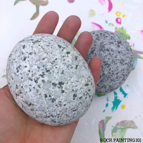 Group of round rocks best suited to large and creative designs.