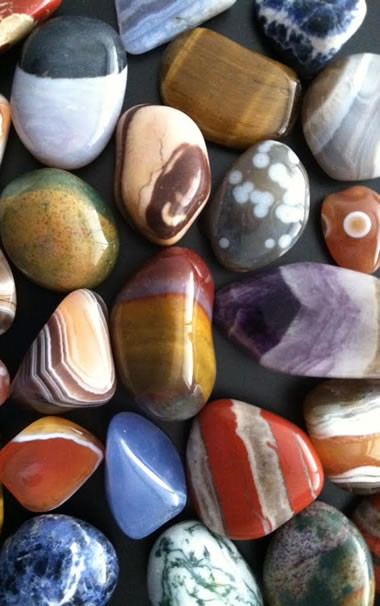 Tumble-Polished Stones