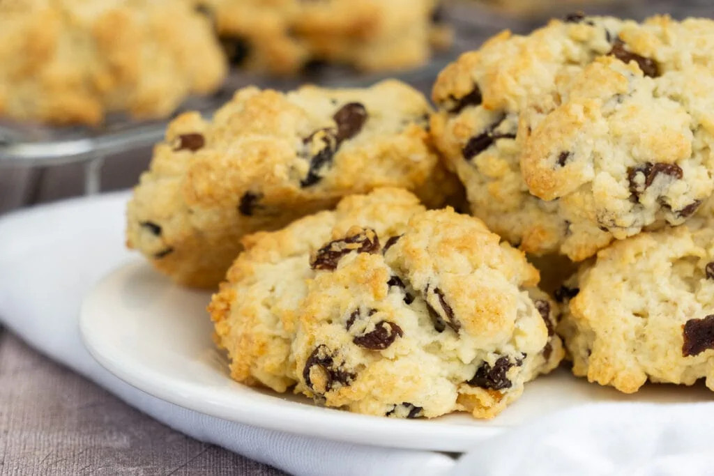 Rustic charm of rock cakes reminiscent of rocky landscape