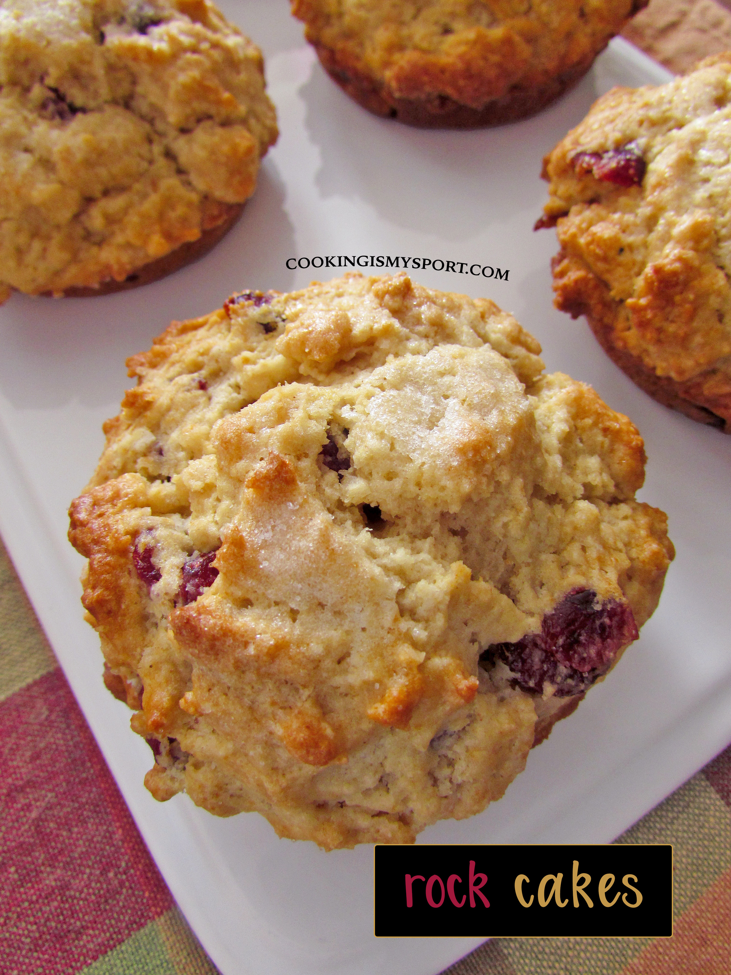 Rock cakes with chocolate chips and nuts