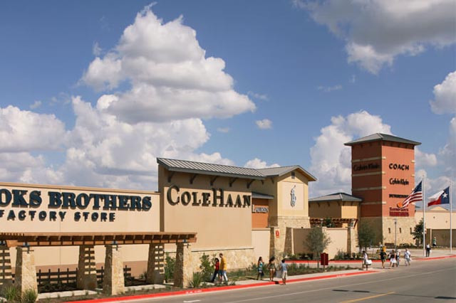 Round Rock Premium Outlets