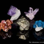 Fine minerals and crystals in a thumbnail-sized assemblage
